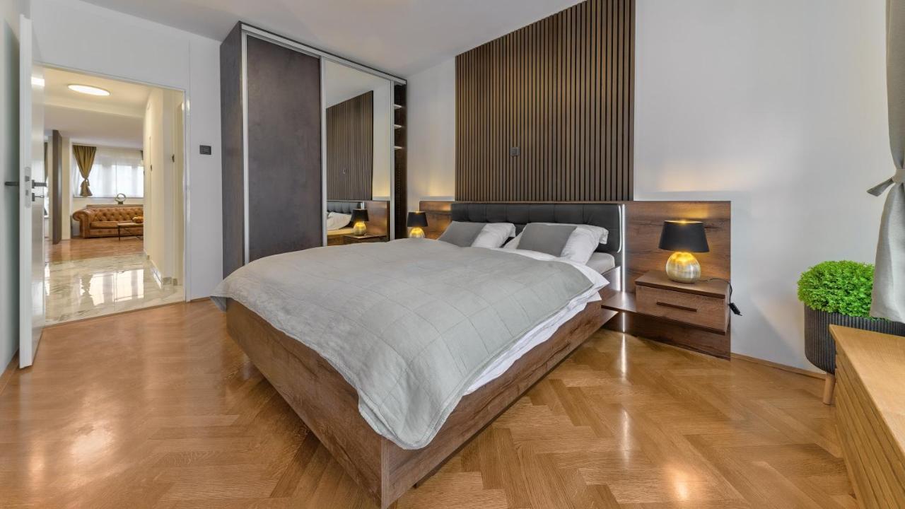 President Apartment With Sauna 자그레브 외부 사진