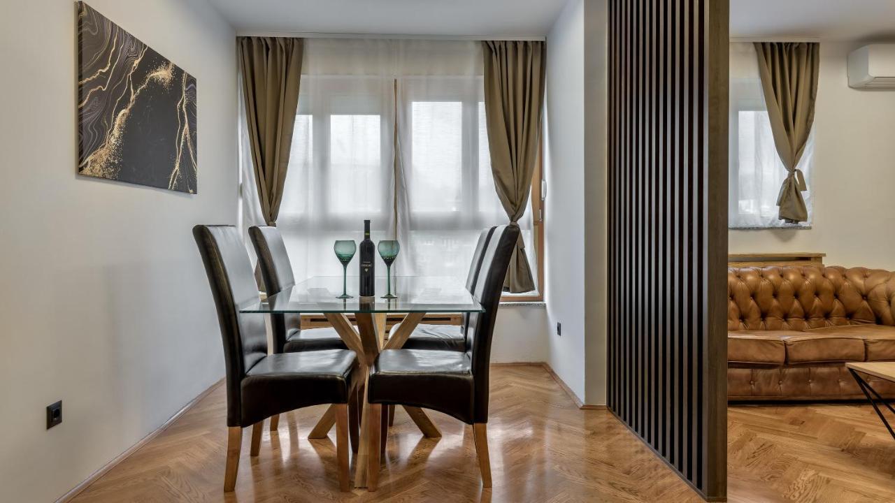President Apartment With Sauna 자그레브 외부 사진